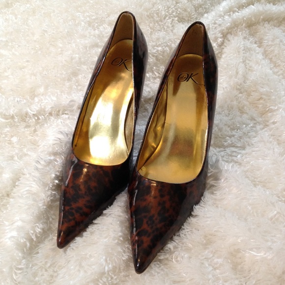 It's OK Shoes - 🆕 Listing! Tortoiseshell Look Patent Heels